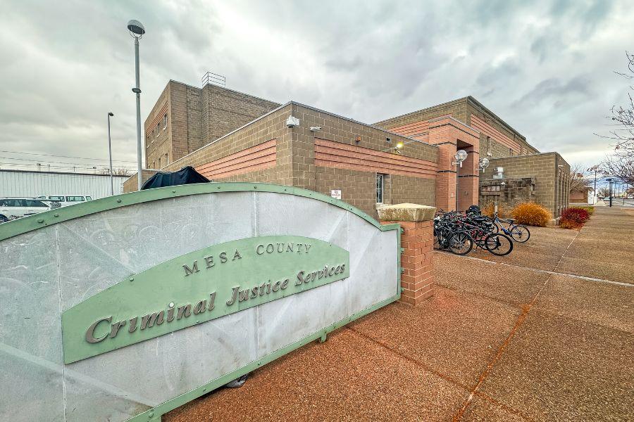 A picture of the front of the community corrections building (Powell Building)